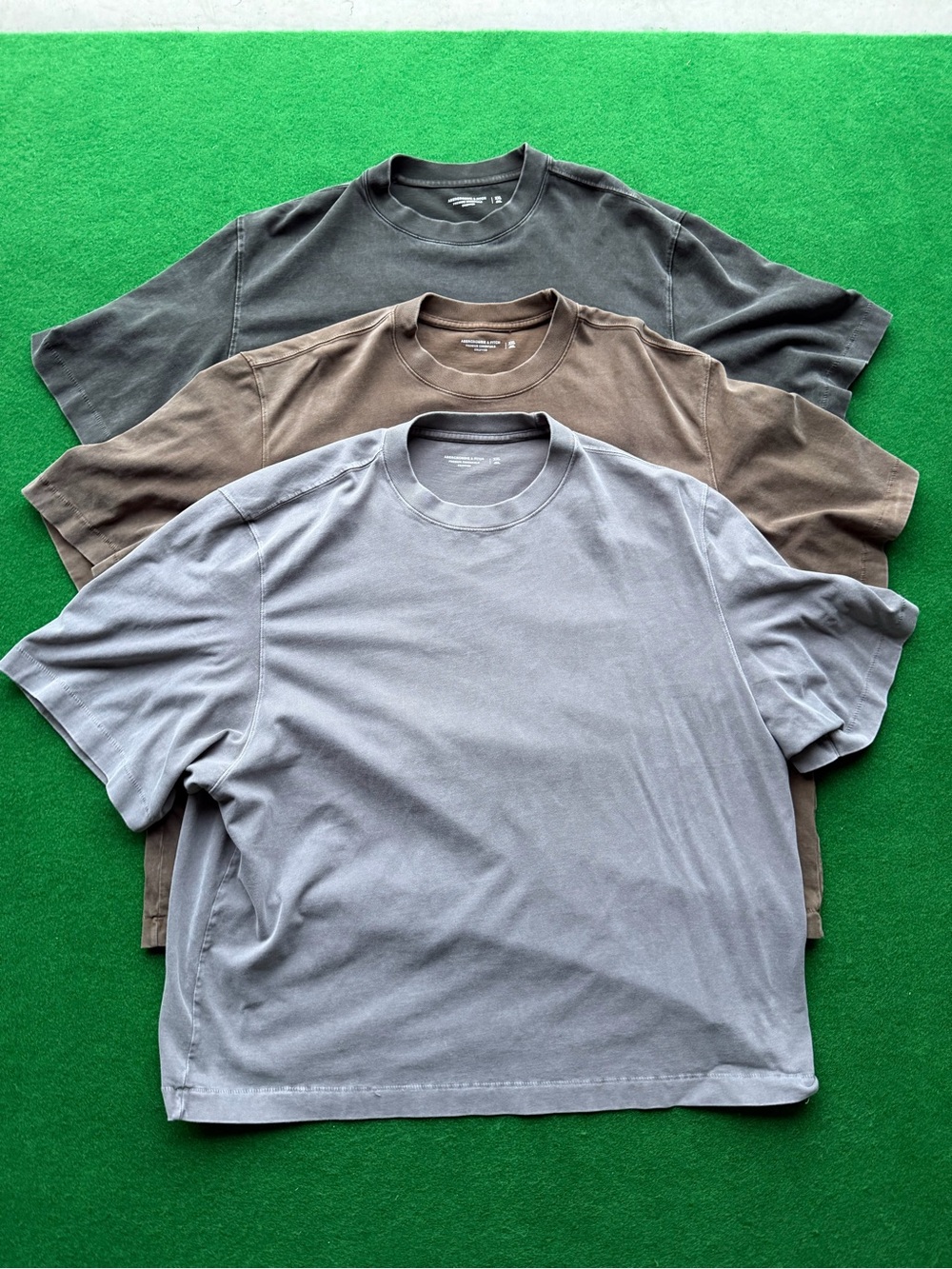 Men’s XXL Abercrombie Premium Essentials Cropped T Shirt Bundle